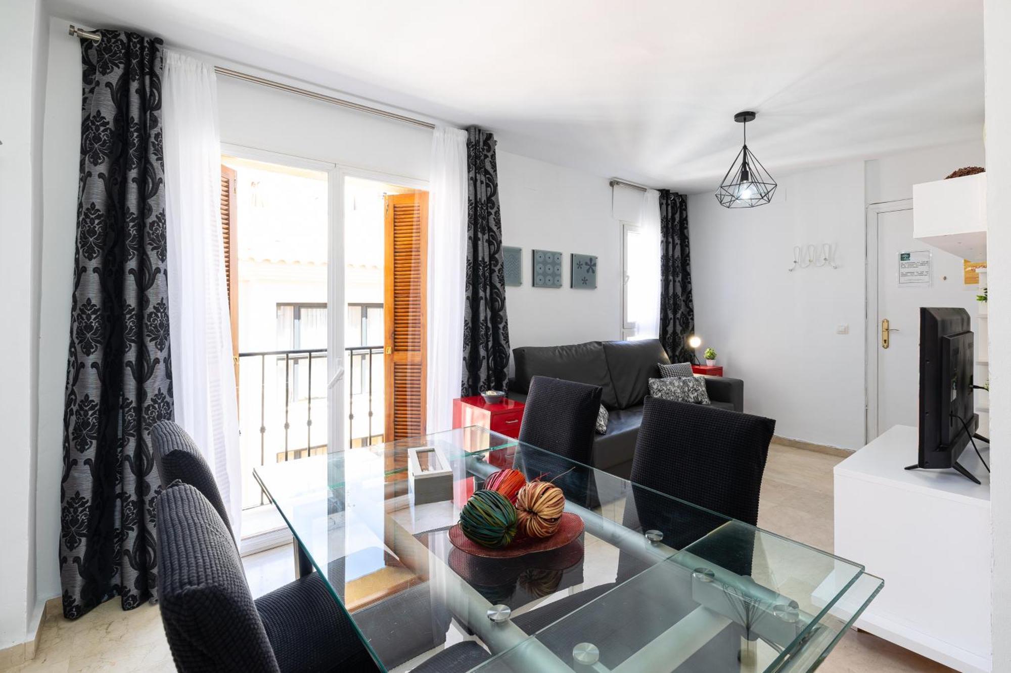 Apartment Holidays2malaga Ancha Del Carmen Aacc, Lift, Wifi Málaga